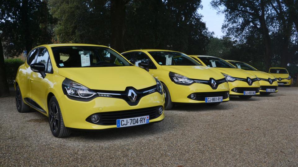 Kam se hrabe Volkswagen. Renault falšuje emise ještě déle